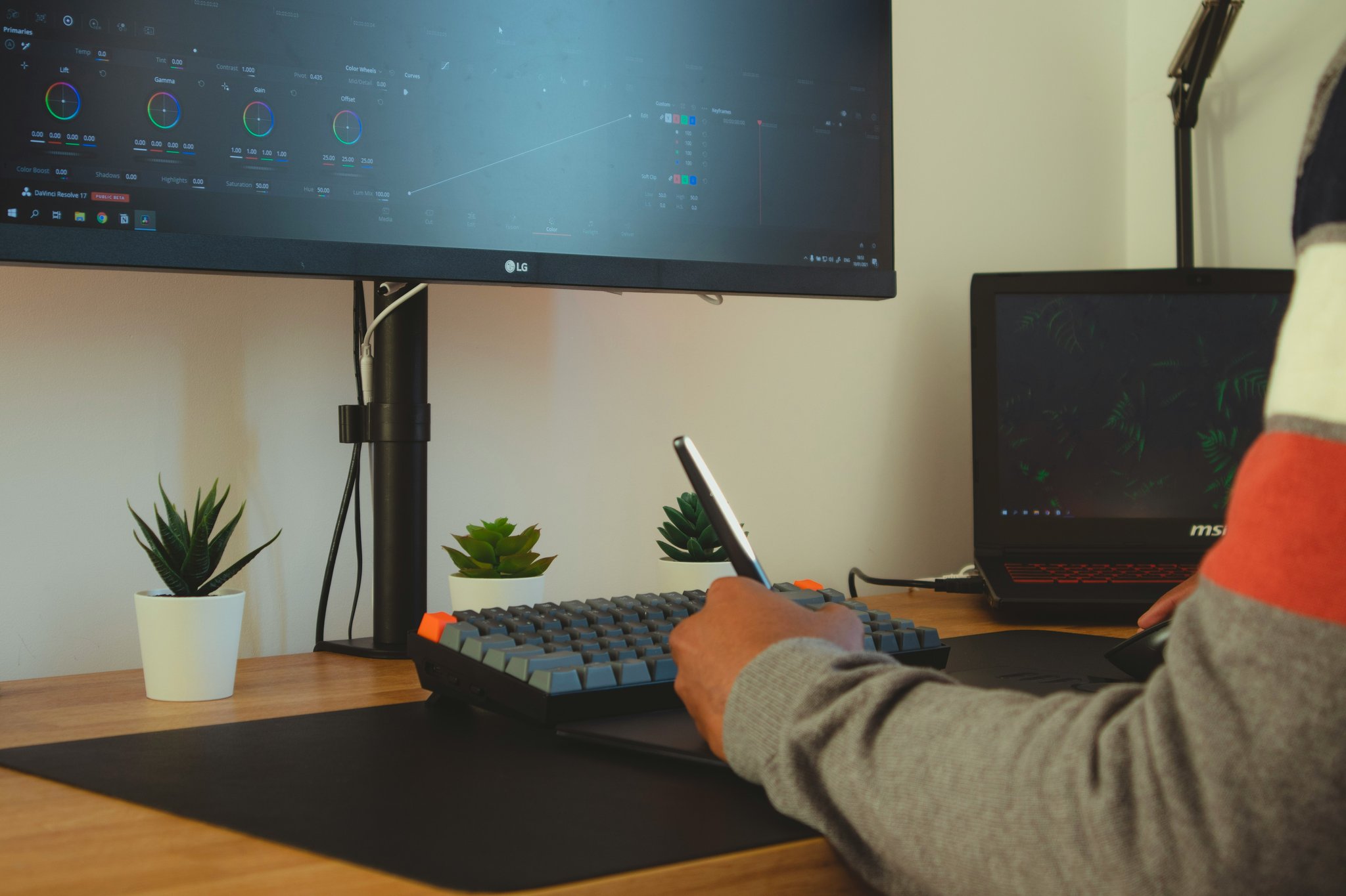 Desk Phone Feature Additions: The Secret Sauce to Boosting Business Productivity