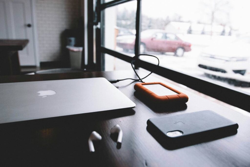 Why Your Business Phone Calendar Sync is a Game-Changer for Productivity